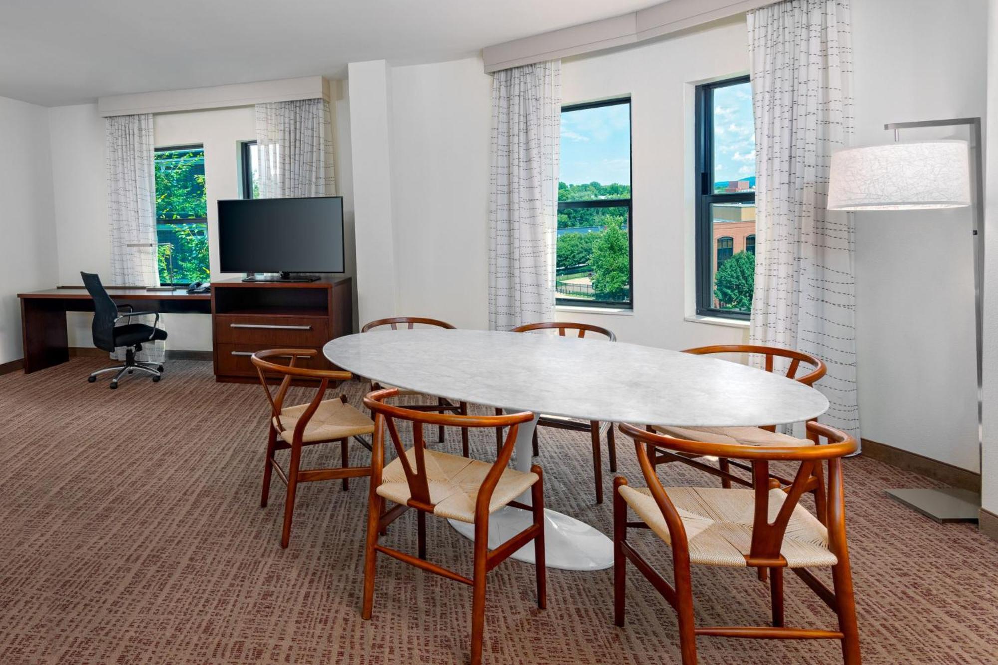 Residence Inn By Marriott Charlottesville Downtown Dış mekan fotoğraf