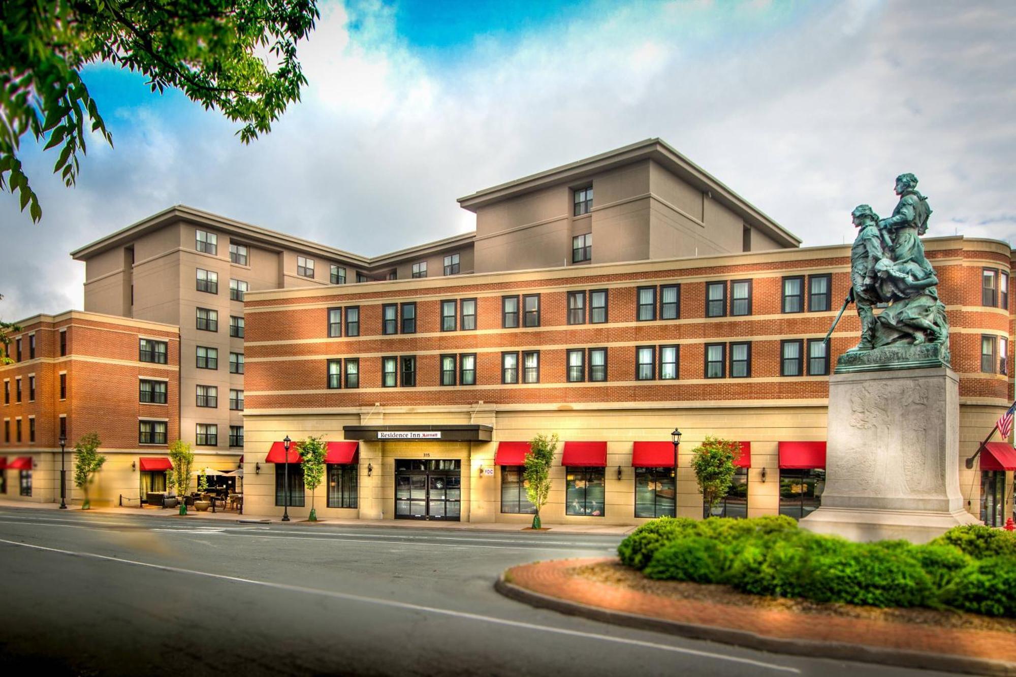 Residence Inn By Marriott Charlottesville Downtown Dış mekan fotoğraf